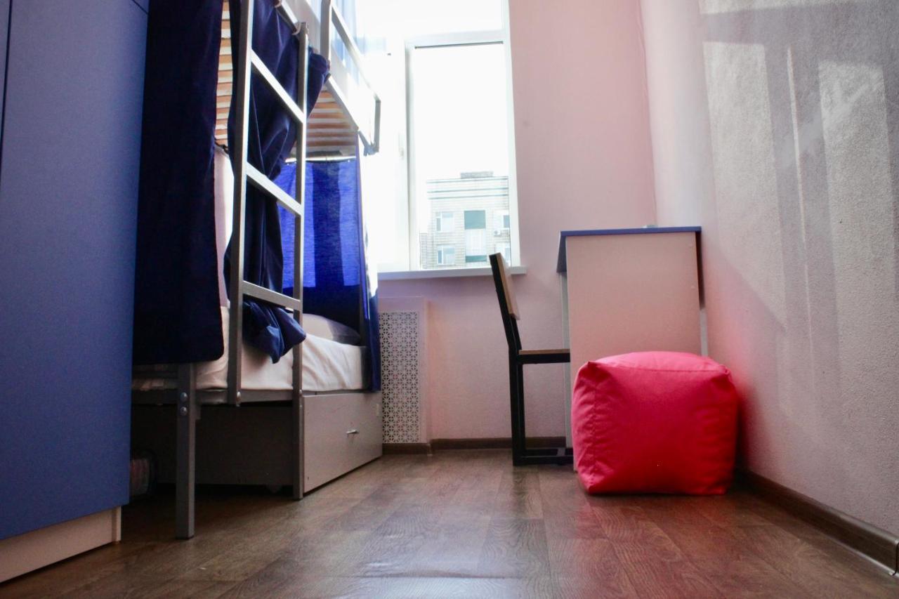 Hostel On Universytet Киев Экстерьер фото