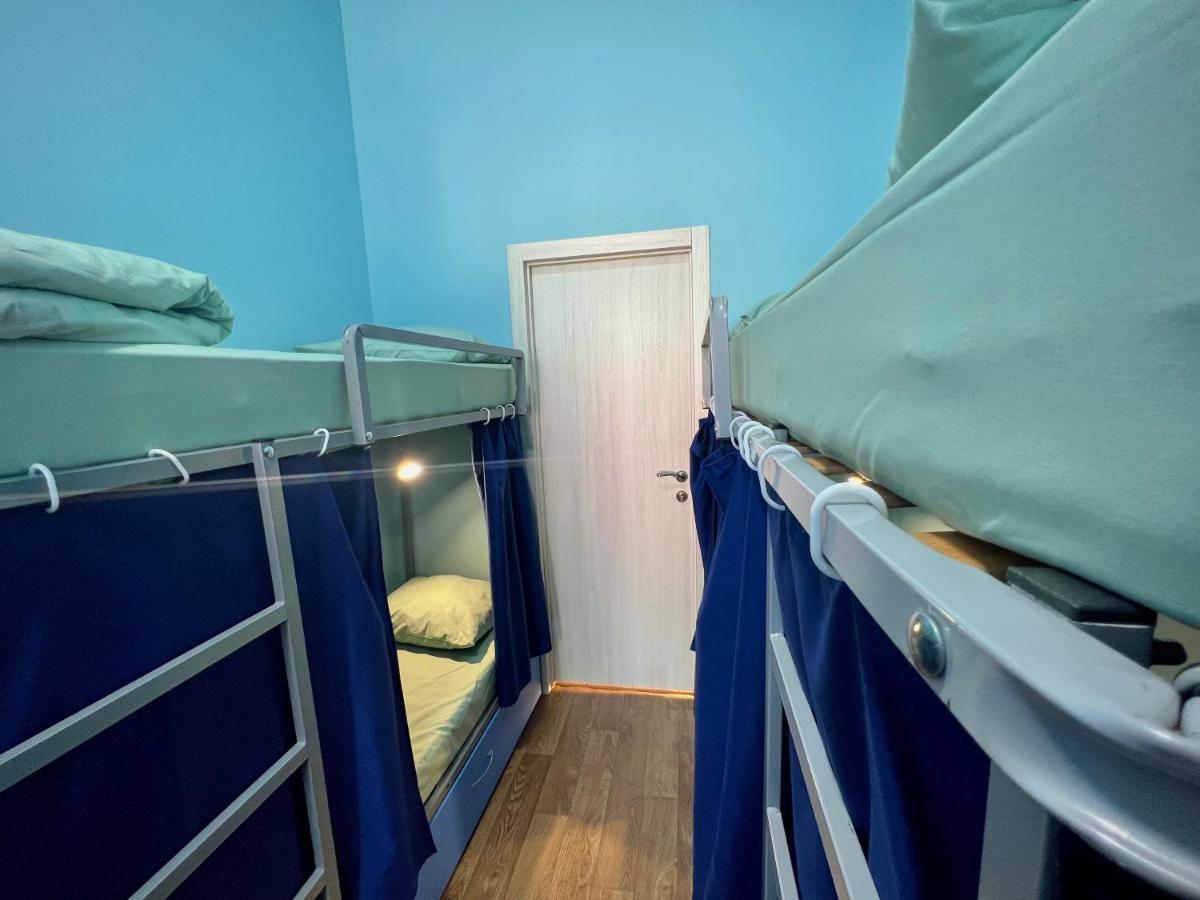 Hostel On Universytet Киев Экстерьер фото
