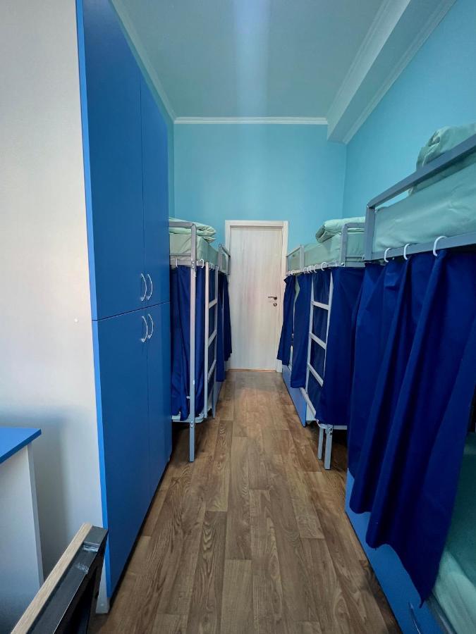 Hostel On Universytet Киев Экстерьер фото